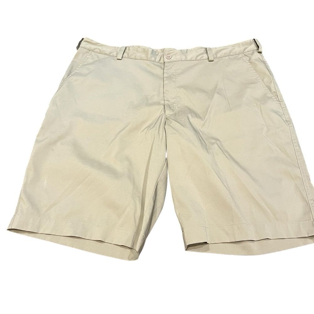 Nike golf shorts men’s 38